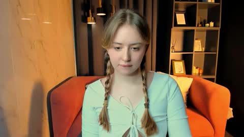 Snapshot of margoprettymoon chatting on 03/03/26, 01:39 Margo online show from 03/03/26, 01:39