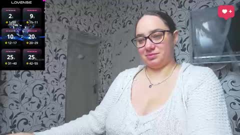 margosweet777 online show from 10/27/25, 07:56