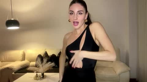 Margot online show from 10/25/25, 07:30