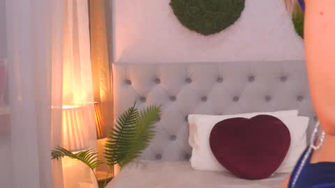 Snapshot of margothill chatting on 01/06/26, 12:20 margothill online show from 01/06/26, 12:20