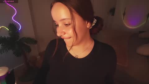 Snapshot of margott_joy chatting on 06/13/26, 04:38 Margo online show from 06/13/26, 04:38