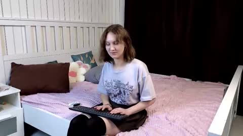 Rose online show from 10/22/25, 07:52