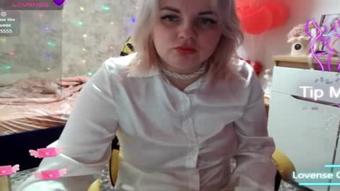 Mari online show from 02/24/25, 03:02