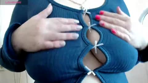 Mari online show from 04/14/26, 05:13