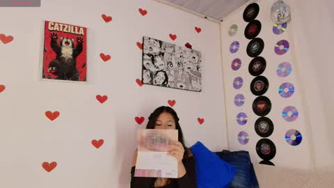 mari_mar69 online show from 04/17/26, 10:51