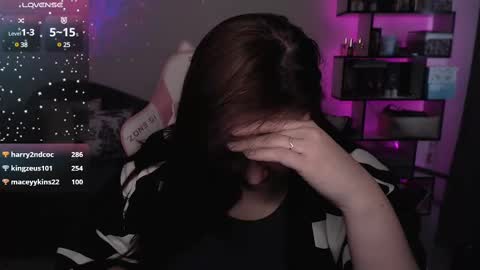 mari moore online show from 03/04/25, 11:08