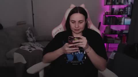 mari moore online show from 02/14/26, 08:44