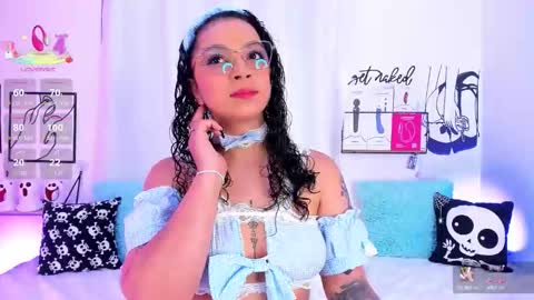 Mari Sweett  online show from 10/27/25, 05:06