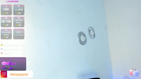 V A N E S S A  online show from 02/14/25, 09:34