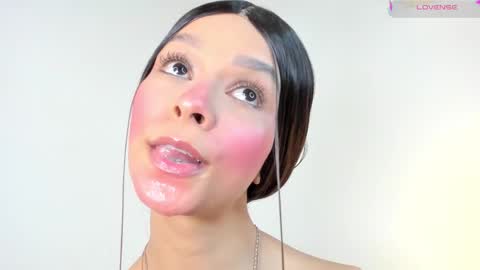 Snapshot of maria_sofii chatting on 02/28/25, 01:26 S O F I A model independent online show from 02/28/25, 01:26