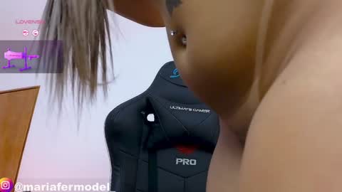 Snapshot of mariafer05 chatting on 02/07/25, 08:42 Maria Fer online show from 02/07/25, 08:42