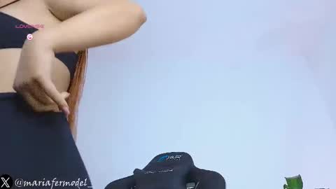 Snapshot of mariafer05 chatting on 03/06/25, 06:05 Maria Fer online show from 03/06/25, 06:05