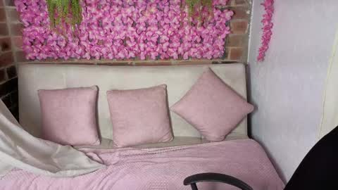 Maria online show from 04/04/26, 01:30