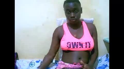 mariah_lovely online show from 05/17/26, 07:32