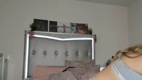 Pinkkitty online show from 01/03/25, 03:27