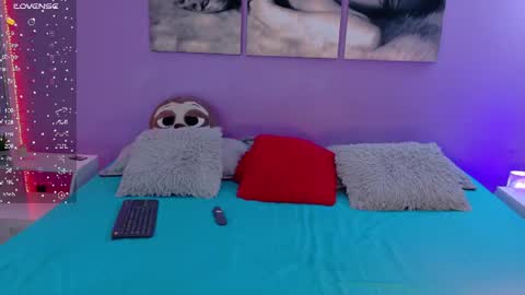 Snapshot of mariam_cuttee chatting on 07/09/26, 05:22 Mariam online show from 07/09/26, 05:22