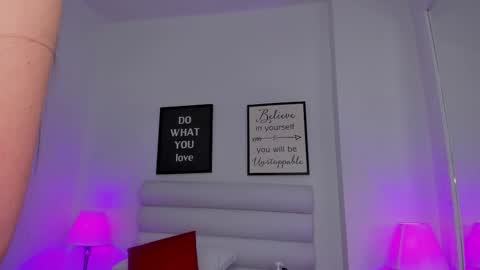 Snapshot of mariam_scott18 chatting on 03/12/25, 01:36 Mariam online show from 03/12/25, 01:36