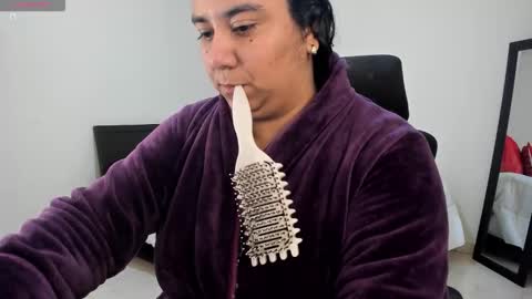   Mariam Castiblanco online show from 02/23/26, 05:10