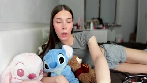 Mariam  online show from 04/14/26, 12:27