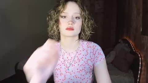 Maria online show from 04/14/26, 07:09