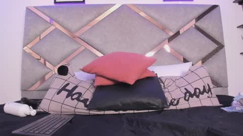 Snapshot of marian_pinzon chatting on 02/06/25, 08:50 Marian online show from 02/06/25, 08:50