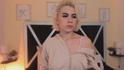 Marian online show from 12/19/25, 07:10