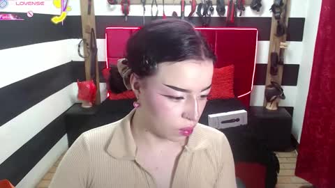 Marian online show from 09/22/25, 04:25