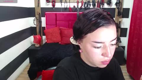 Marian online show from 09/23/25, 04:04