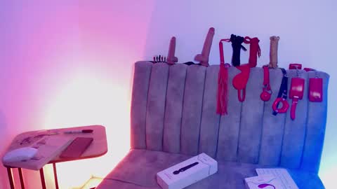 Marian online show from 11/22/25, 03:05