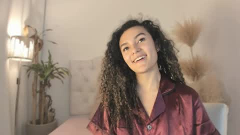 Marian online show from 04/01/26, 10:18