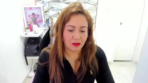 Snapshot of mariana01_m chatting on 07/04/26, 12:22 mariana01_m online show from 07/04/26, 12:22