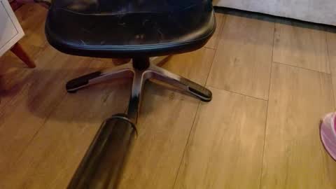 Mariana online show from 11/26/25, 12:17