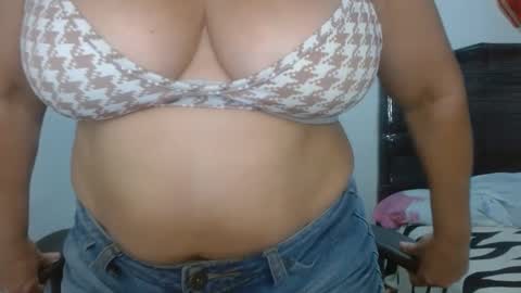 mariana995649 online show from 01/08/25, 08:18