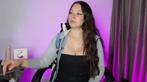 mariana__666 online show from 10/04/25, 01:36