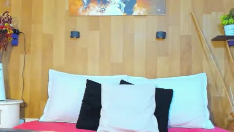 Snapshot of mariana_aangel chatting on 02/14/26, 11:40 Mariana Angel online show from 02/14/26, 11:40