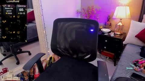 Mar y online show from 01/27/25, 03:28