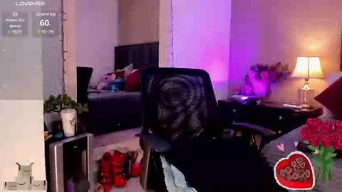 Mar y online show from 02/19/25, 02:55