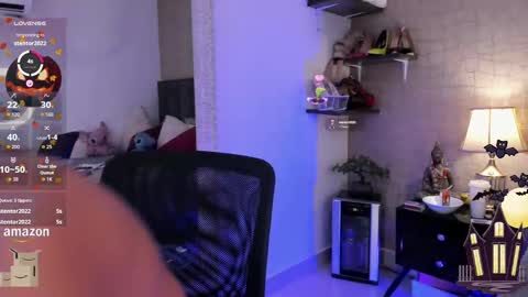 Mar y online show from 10/16/25, 03:24