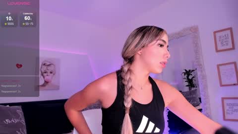 Mariana online show from 02/17/25, 08:26