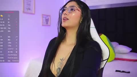 Mariana  online show from 09/08/25, 06:51