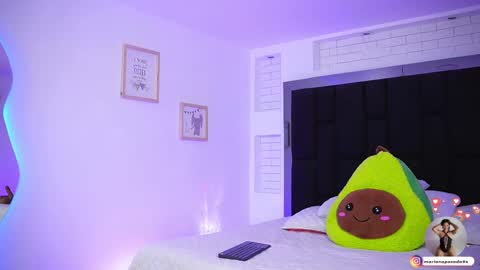 Mariana  online show from 09/16/25, 06:53