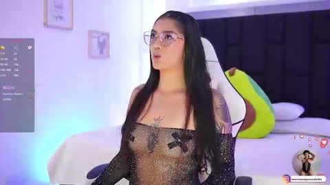 Mariana  online show from 11/21/25, 07:01