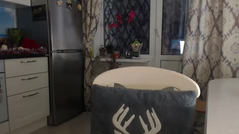 MarianaMur online show from 12/05/25, 10:57