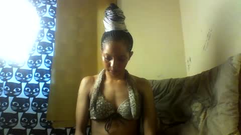 Snapshot of mariana_stacx chatting on 07/25/26, 09:51 Mariana online show from 07/25/26, 09:51