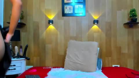 Mariana Angel online show from 01/15/25, 06:51