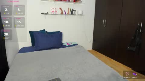 MARIANA Y VALENTINA online show from 10/02/25, 11:06