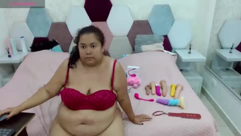 Snapshot of marianabbw_ chatting on 01/20/25, 12:04 mariana online show from 01/20/25, 12:04