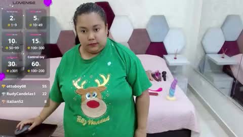 Snapshot of marianabbw_ chatting on 09/25/25, 06:33 mariana online show from 09/25/25, 06:33
