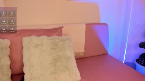 Mariana online show from 04/17/26, 12:41