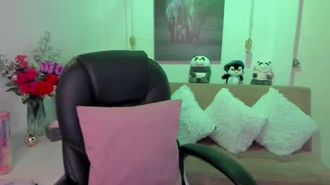 Mariana Lopez online show from 02/22/25, 10:52